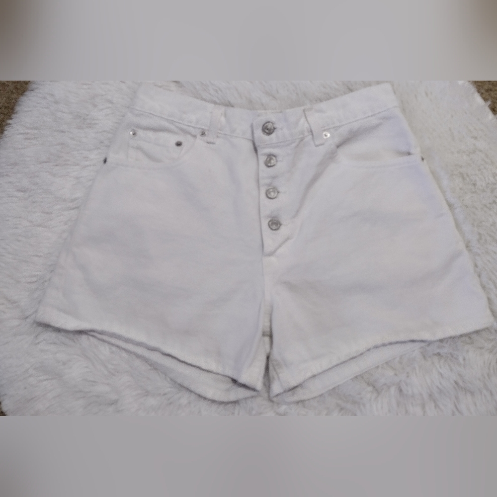 Levi's High-Rise White Denim Button up Shorts Size 11